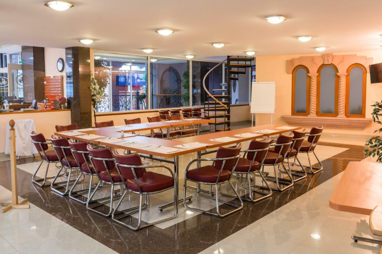Hotel Real Plaza Агуаскалиентес Екстериор снимка